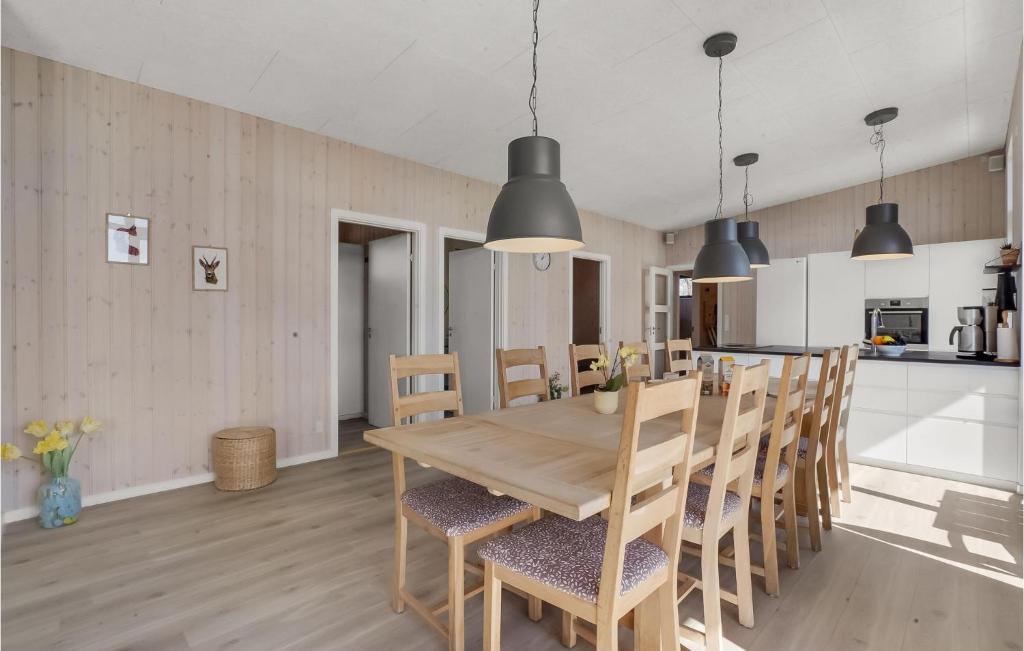 Nice Home In Haderslev With Wifi And 5 Bedrooms photo 4