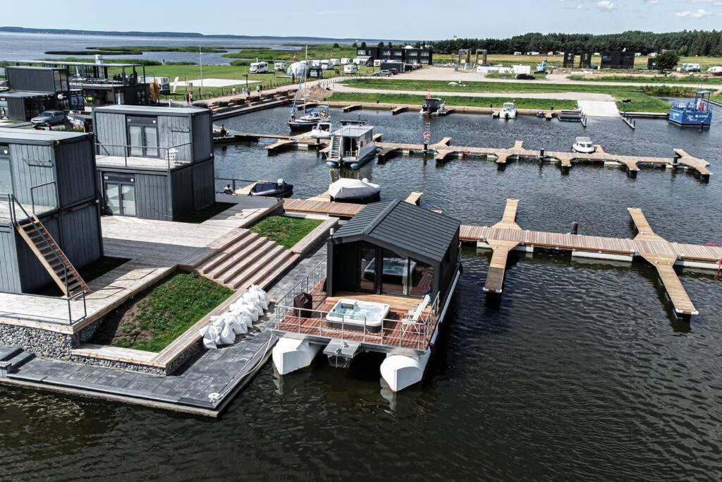 Twin Boats - M Cabin