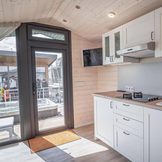 Twin Boats - M Cabin photo 2