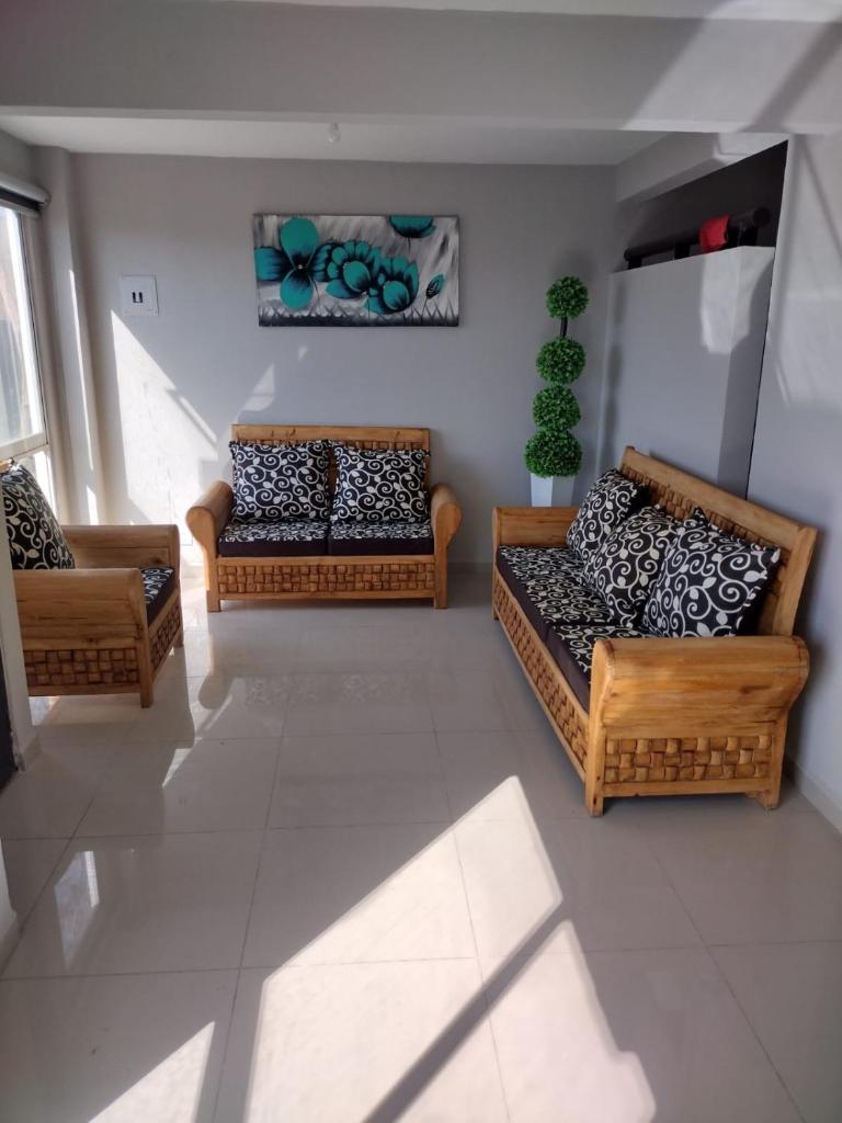 Casas Real Imperio Blue photo 4
