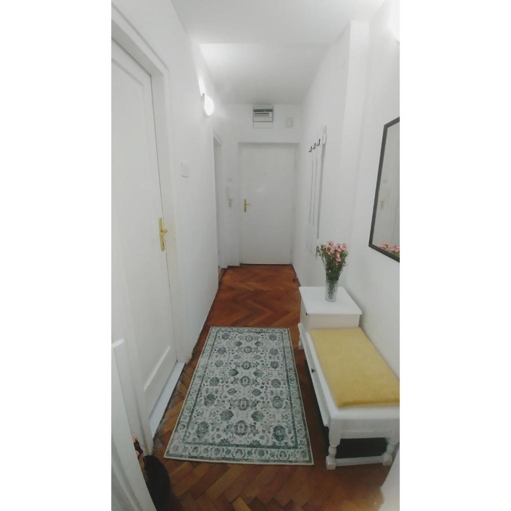 Kennedy apartment photo 2