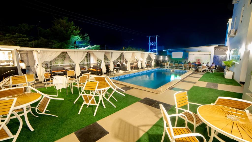 Tranquila Hotels and Suites Abuja photo 4