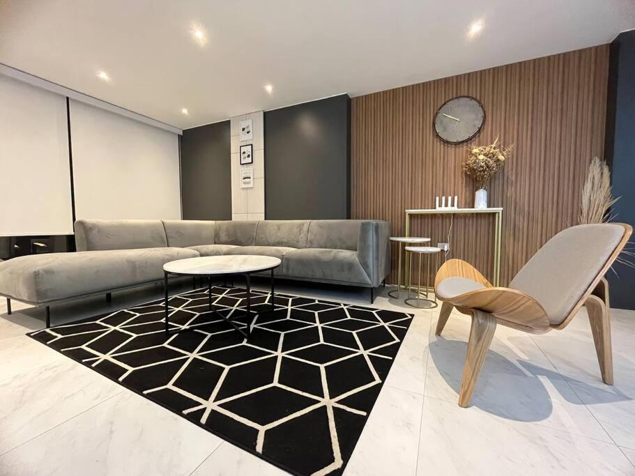 Hermoso Penthouse en zona mas exclusiva Trujillo