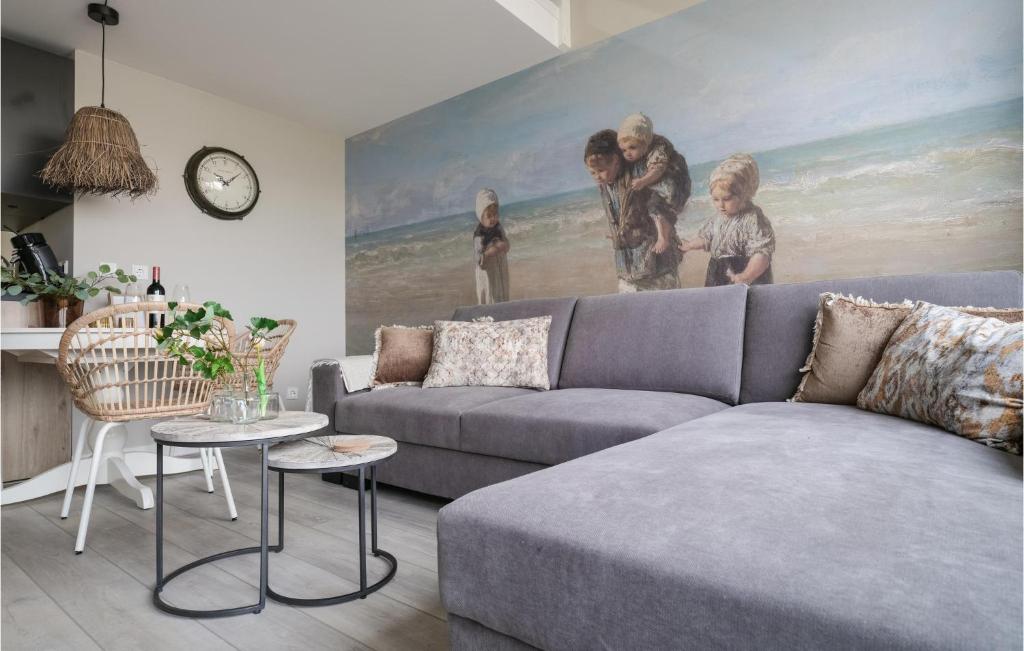 Awesome Apartment In Bruinisse With 1 Bedrooms And Wifi photo 4