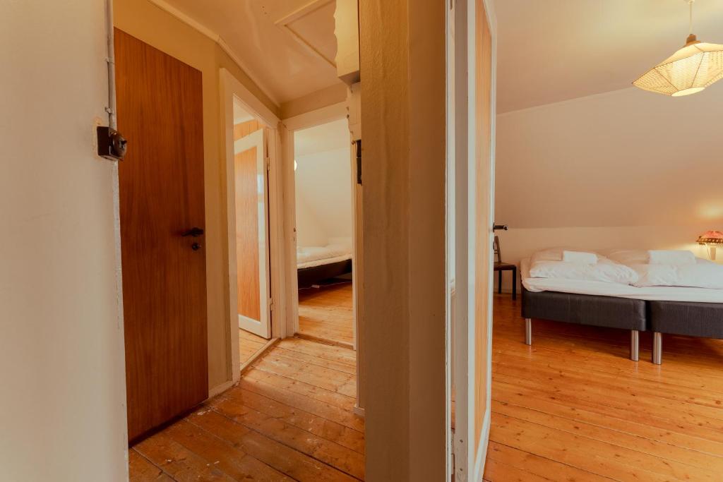 Charming 3 bedroom house in a peaceful village photo 3