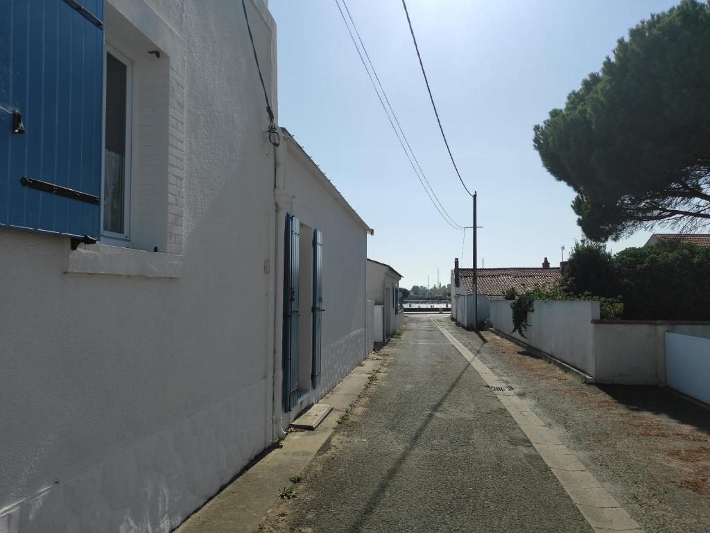 Une Aire de Famille 12 à 14 pers L'Aiguillon sur mer photo 3