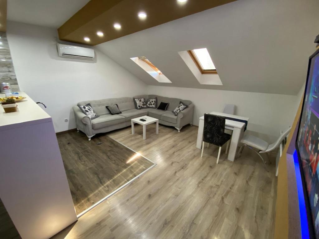 Apartman u mirnom delu grada