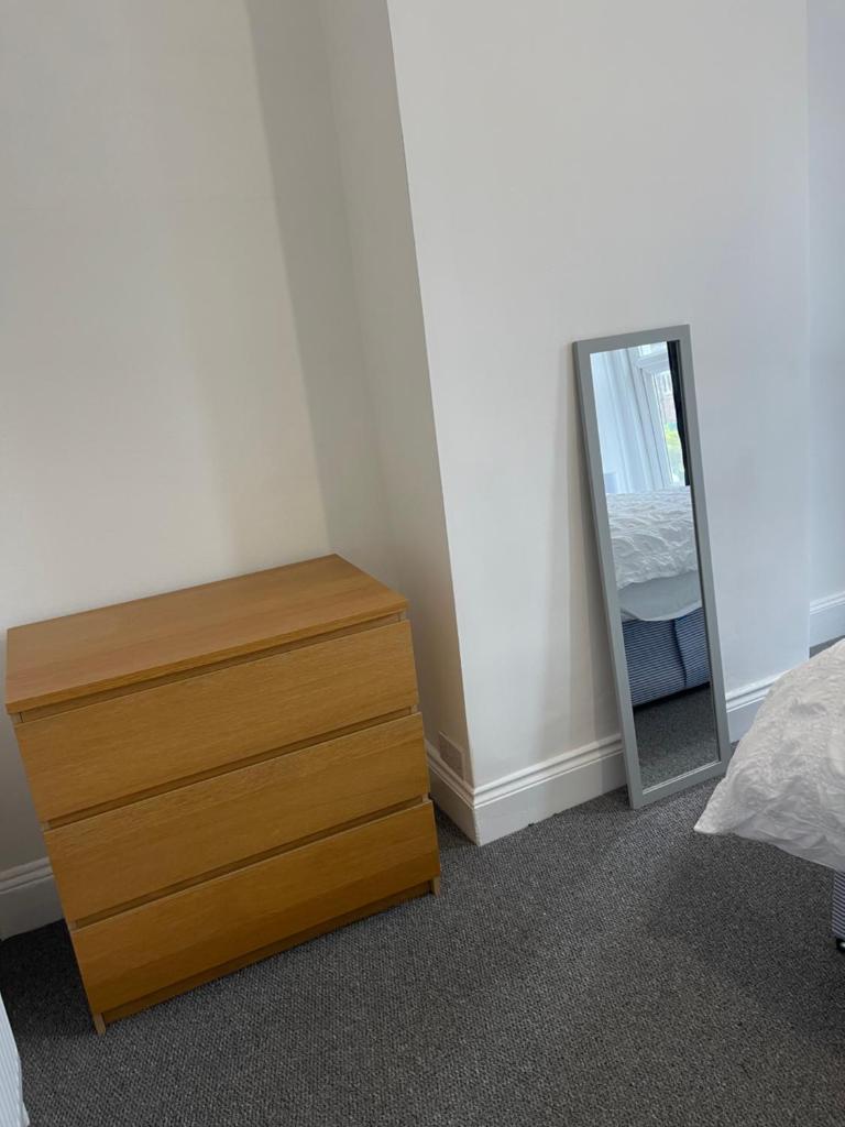 Lovely room in Bristol 5