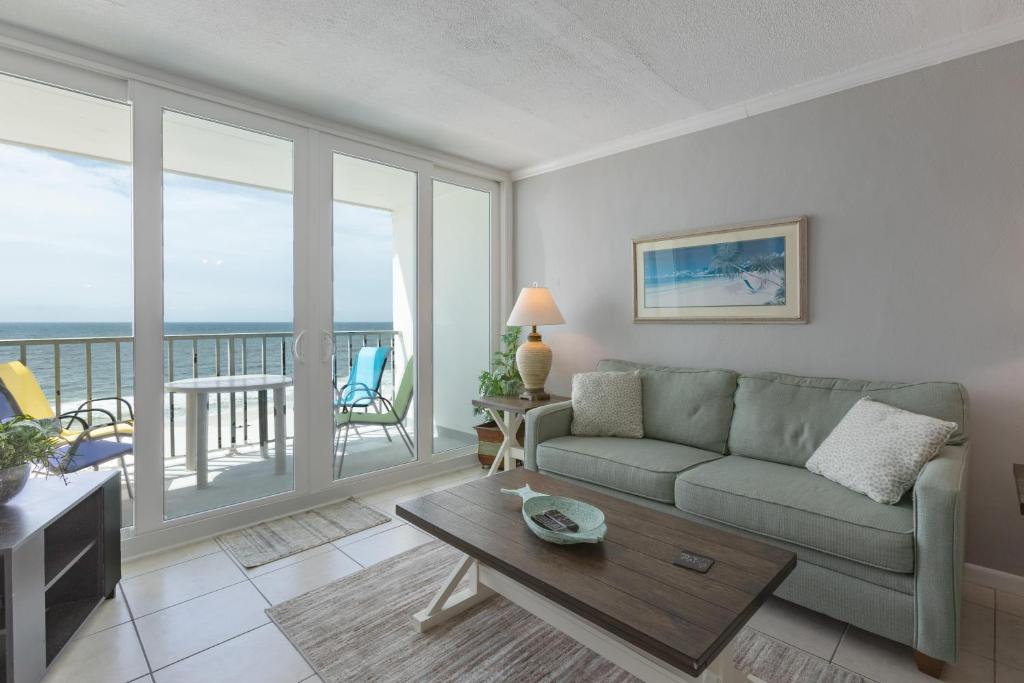 Island Shores 654 image