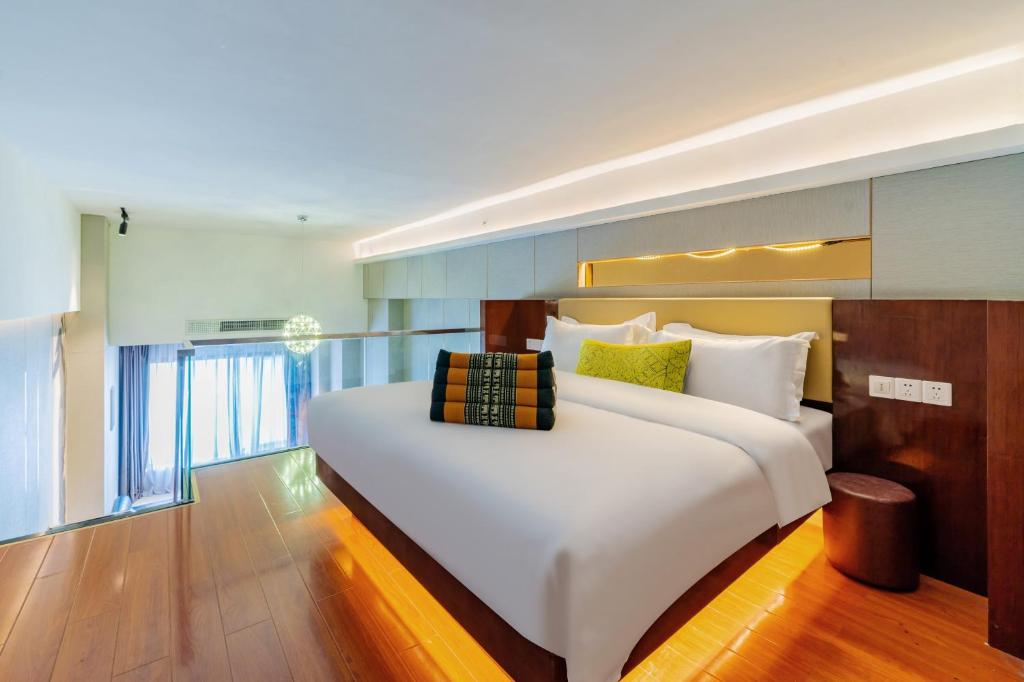 April Fair Duplex Apartment Guangzhou South Railway Station Ao Yuan Yue Shi Dai Branch photo 2