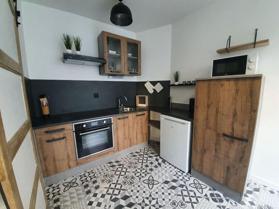 Maisonnette T1 avec jardin photo 2