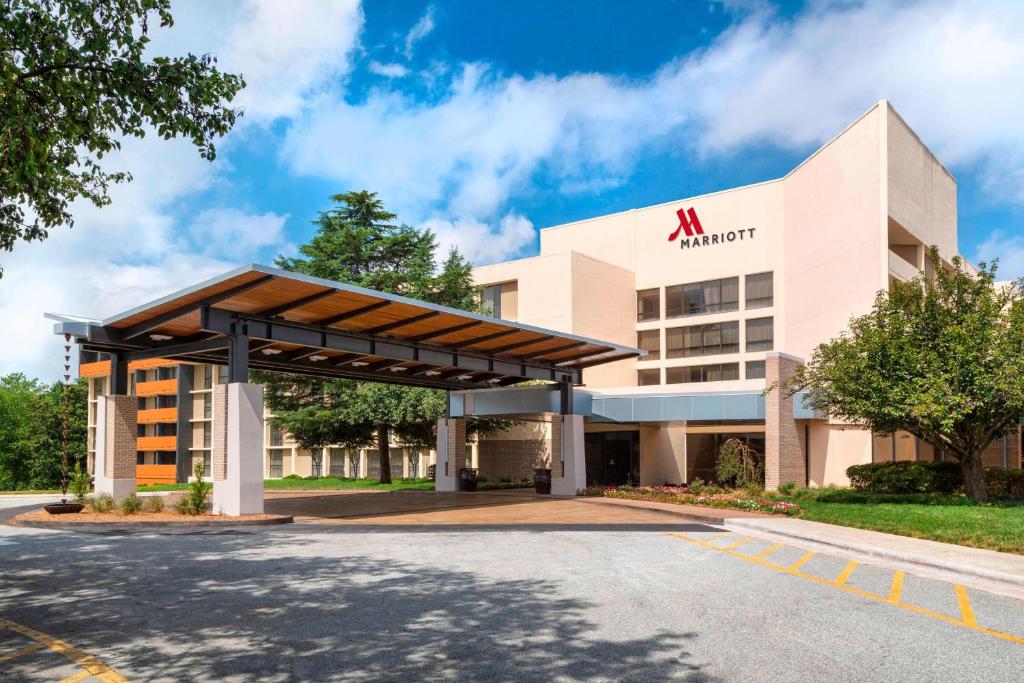 Marriott Greensboro Airport image