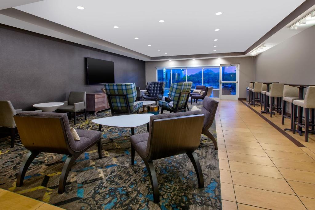 Residence Inn by Marriott Ann Arbor North photo 3