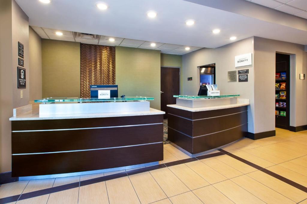 Residence Inn by Marriott Ann Arbor North photo 2
