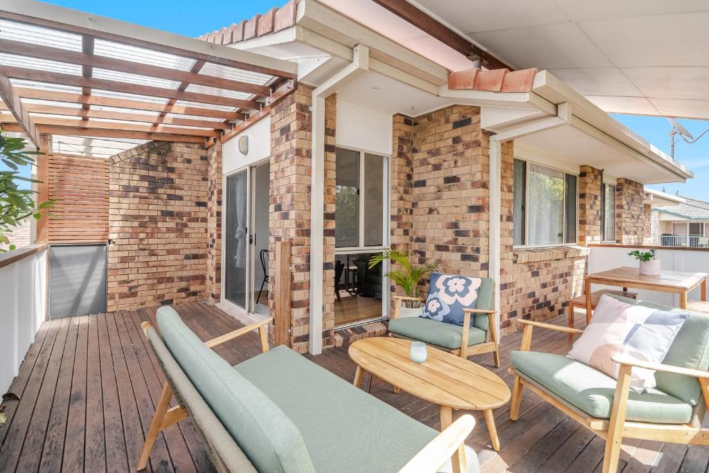 Lennox Beach Oasis 3 Bedrooms in town photo 2