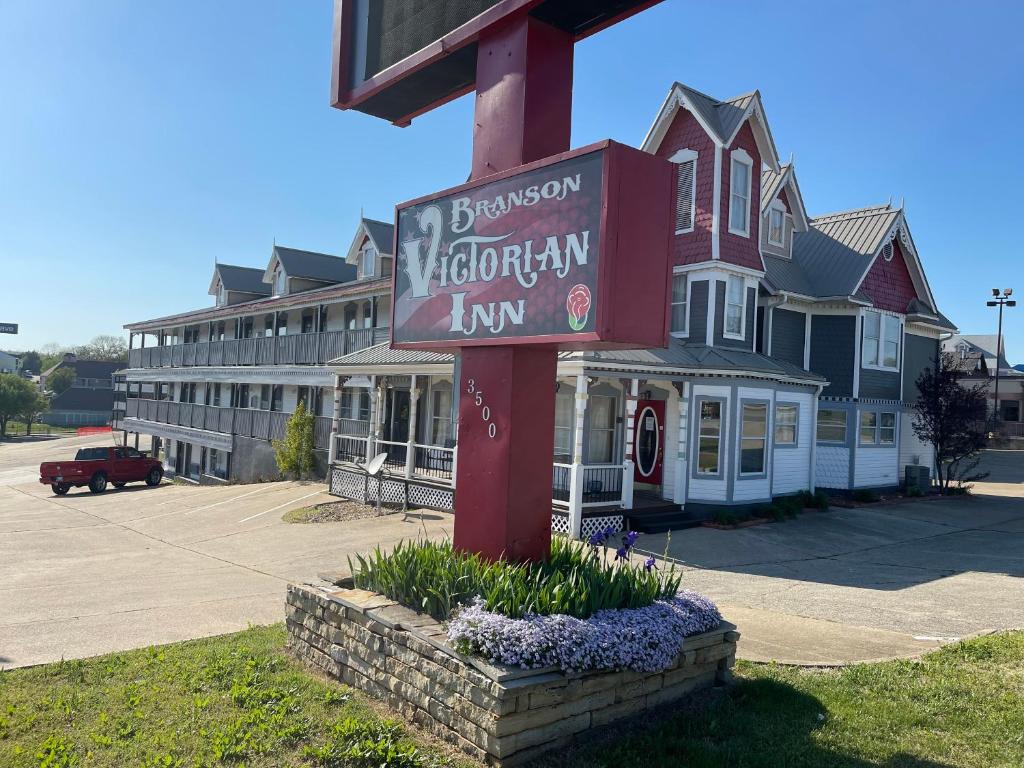 Branson Victorian Inn image