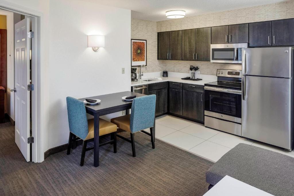 Residence Inn by Marriott Portsmouth image