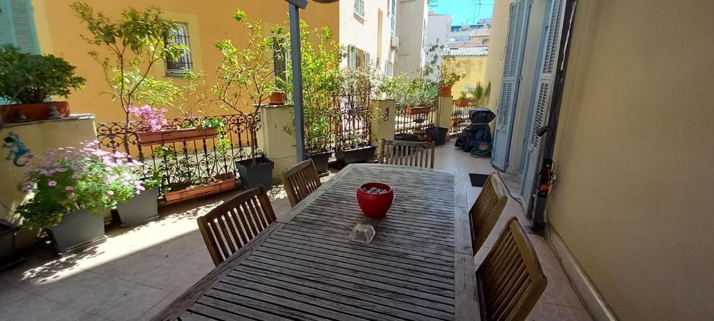 la terrasse photo 2