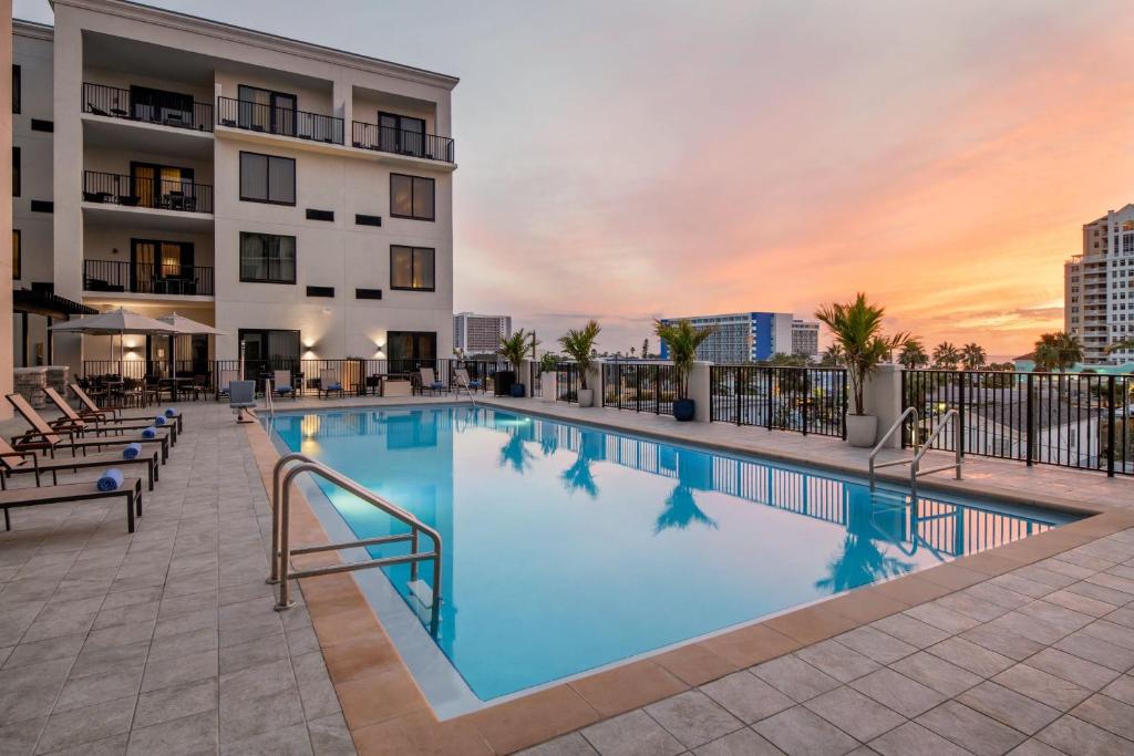 Courtyard by Marriott Clearwater Beach image