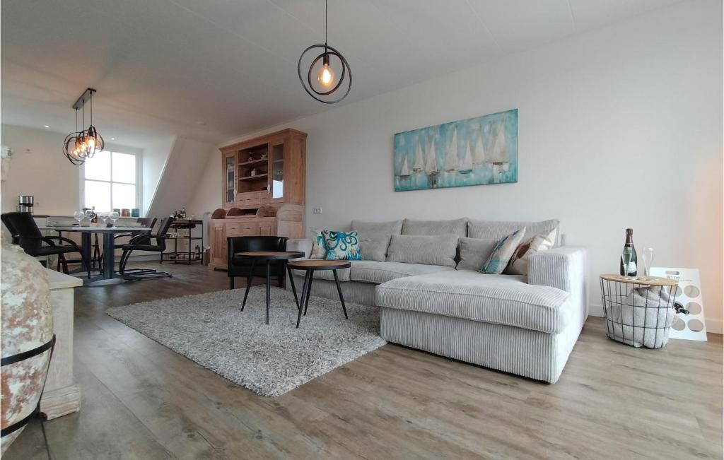 Beautiful Home In Stavenisse With Sauna, Wifi And 3 Bedrooms photo 2