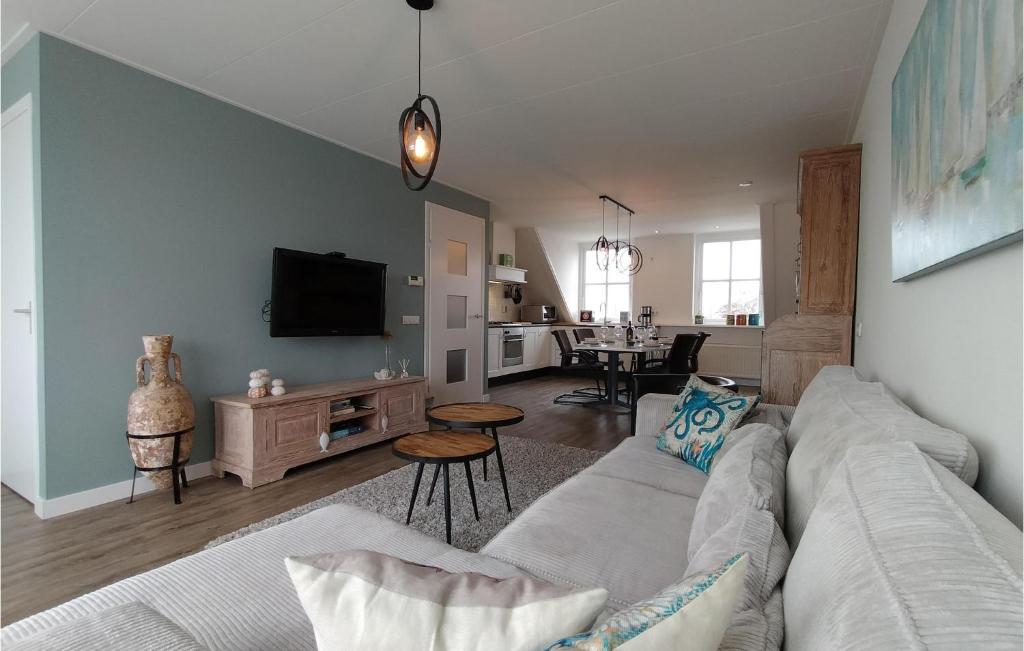 Beautiful Home In Stavenisse With Sauna, Wifi And 3 Bedrooms photo 3