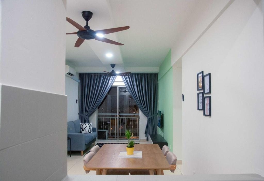 Five H Family Service Apartment photo 2
