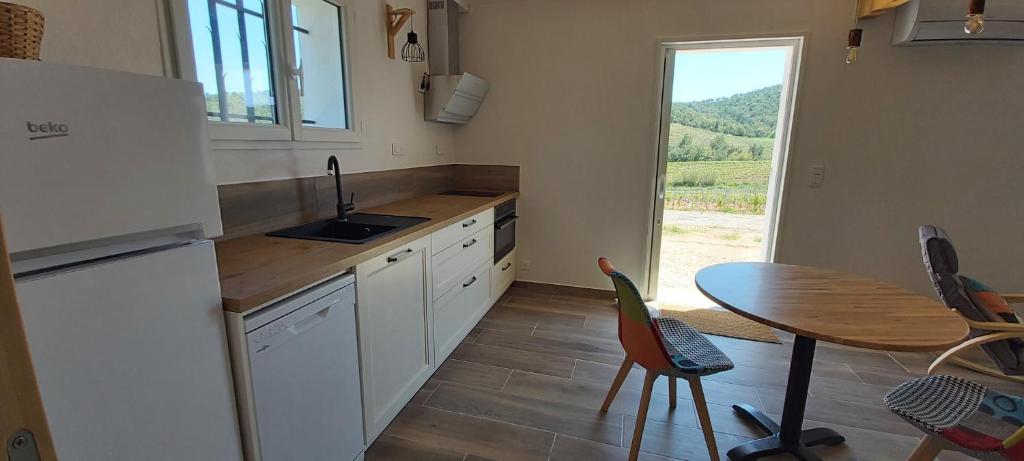 Cabanon C$A photo 2