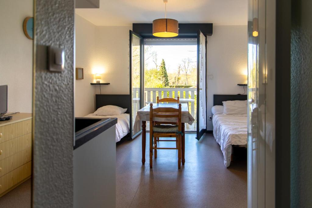 Appartement T1 à 300m des thermes de Barbotan photo 2