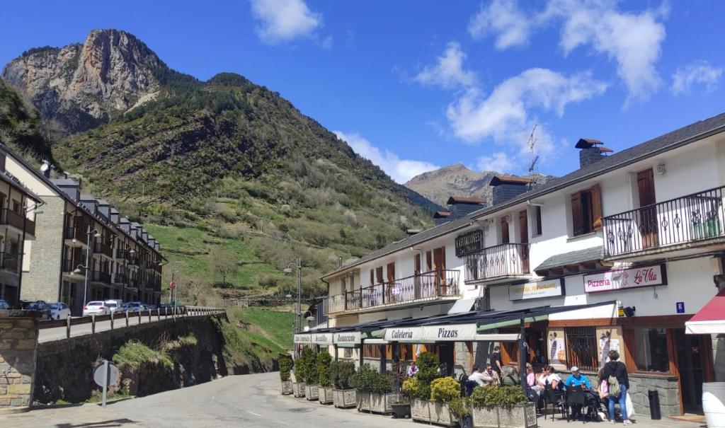Hostal Los Valles photo 1