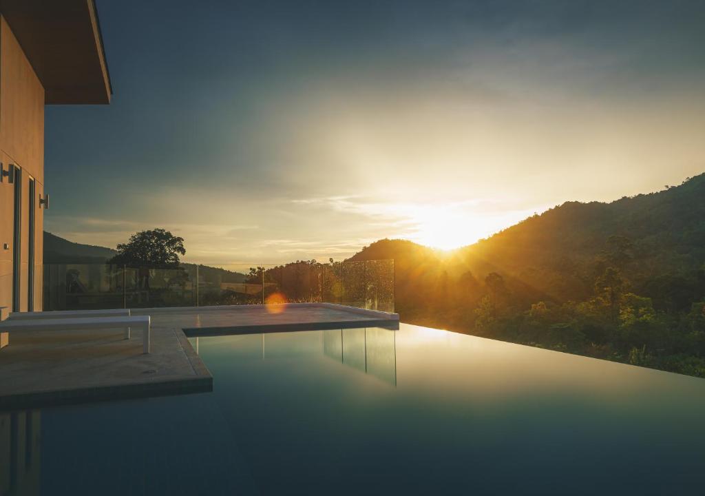 Vimaan Vilai - Secluded Pool Villa photo 4