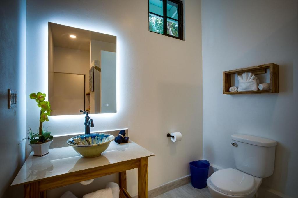 The Sea Glass Inn photo 3