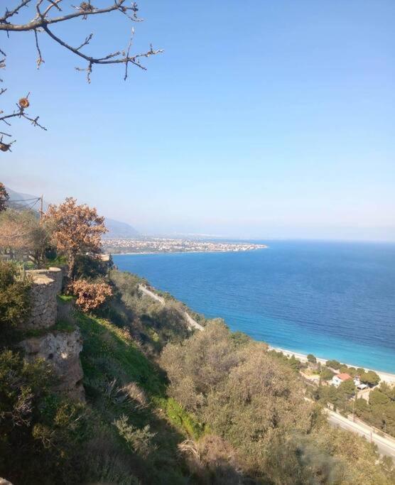Cottage house with incredible view photo 4