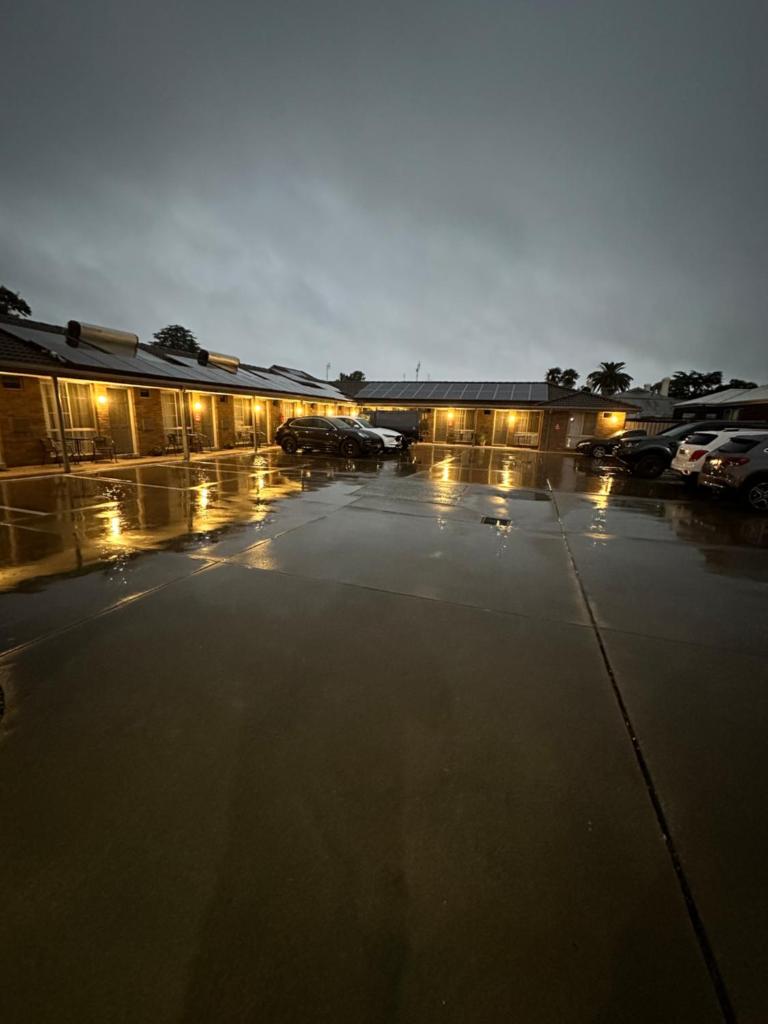 Pevensey Motor Lodge photo 2
