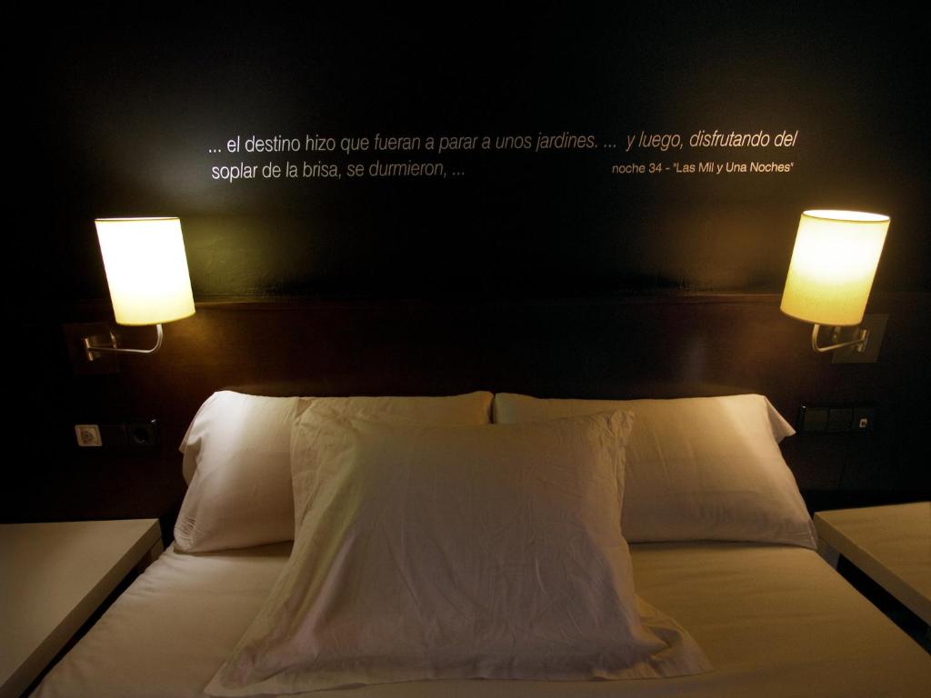Hostal Badaloní photo 4