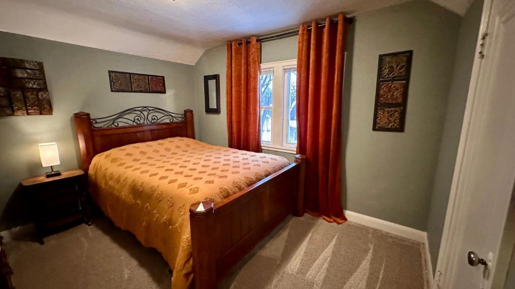 Meticulously Maintained One Bedroom Retreat! image