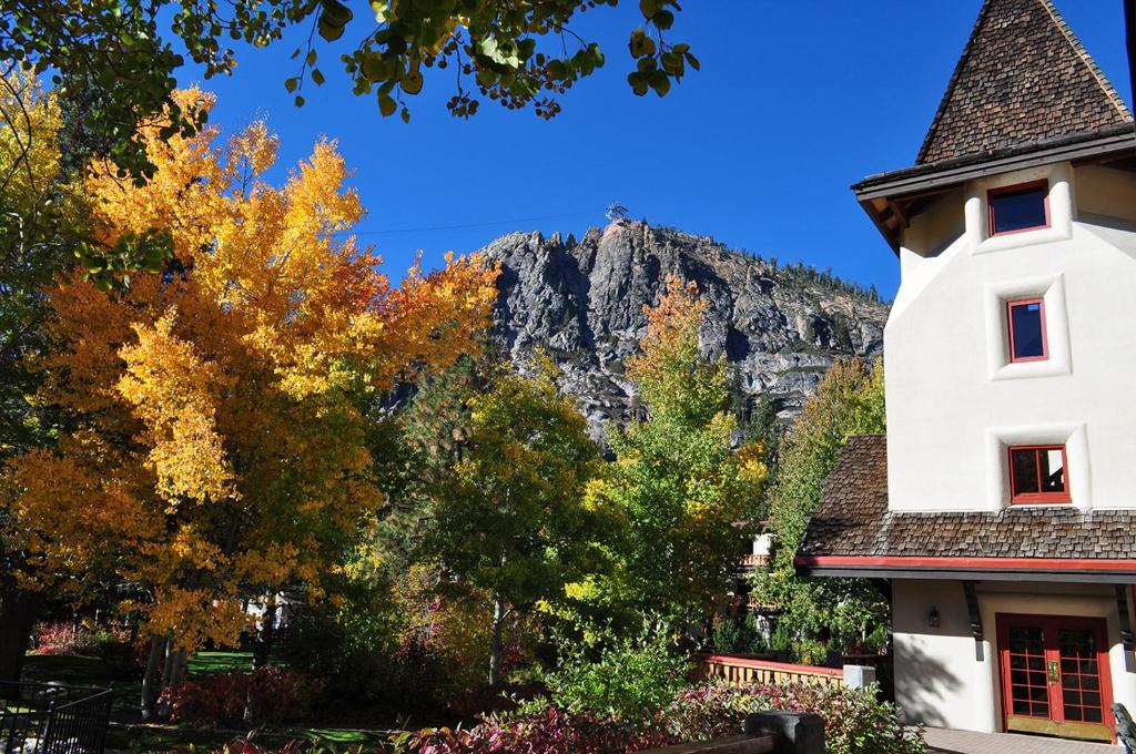 GetAways at Olympic Village Inn image