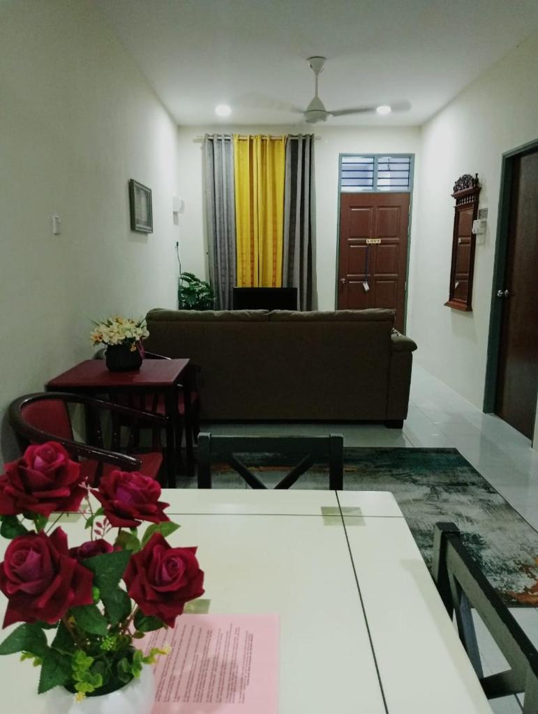 Homestay CikguRose UMK