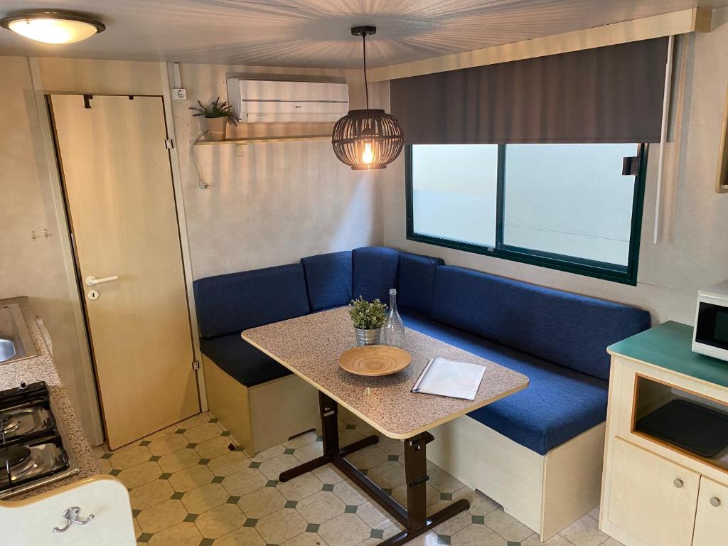 Comfortabele familie chalets met veranda incl airco dichtbij zee! photo 1