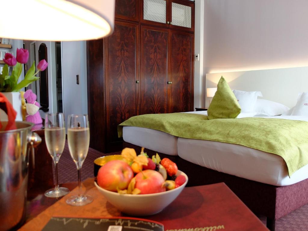 Сьюит (Мезонет), Hotel Exquisit