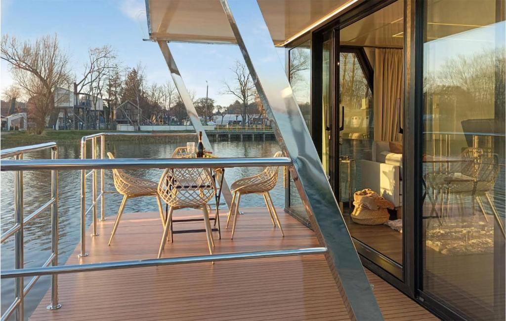 Amazing Ship-boat In Neuruppin With 2 Bedrooms photo 1
