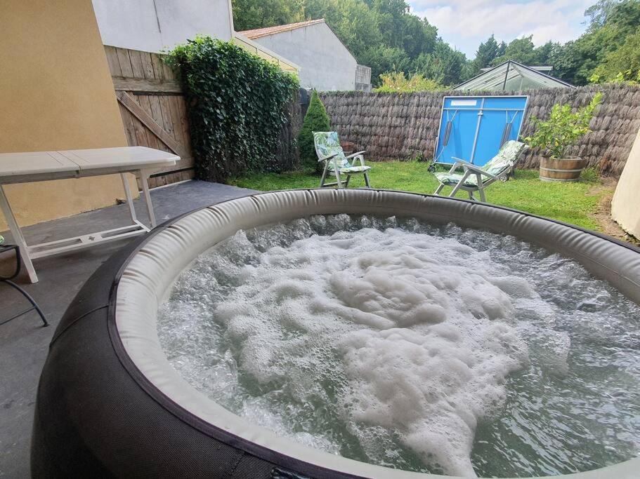 Superbe appartement avec jacuzzi et jardin privés photo 4