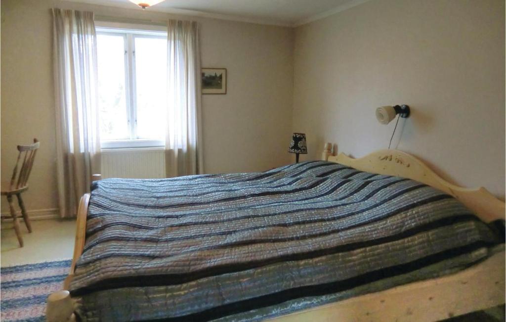 Nice Home In Vetlanda With 3 Bedrooms And Wifi photo 1