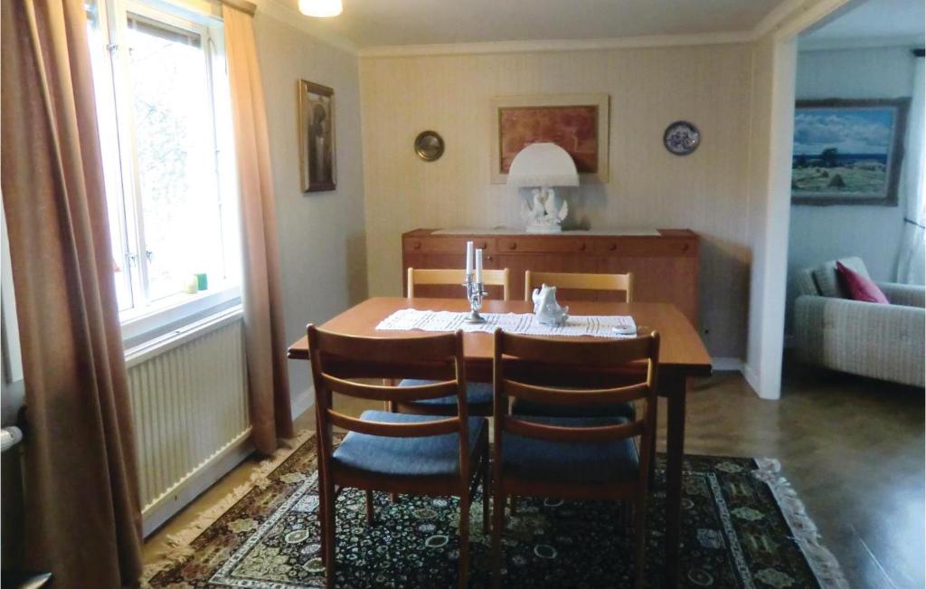 Nice Home In Vetlanda With 3 Bedrooms And Wifi photo 2