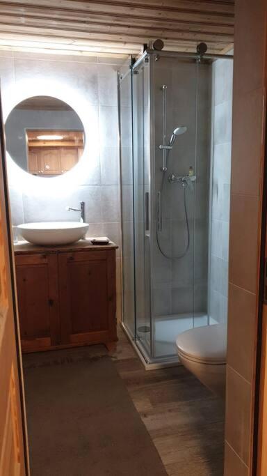 Appartement dans un village authentique des montagnes Valaisannes photo 1