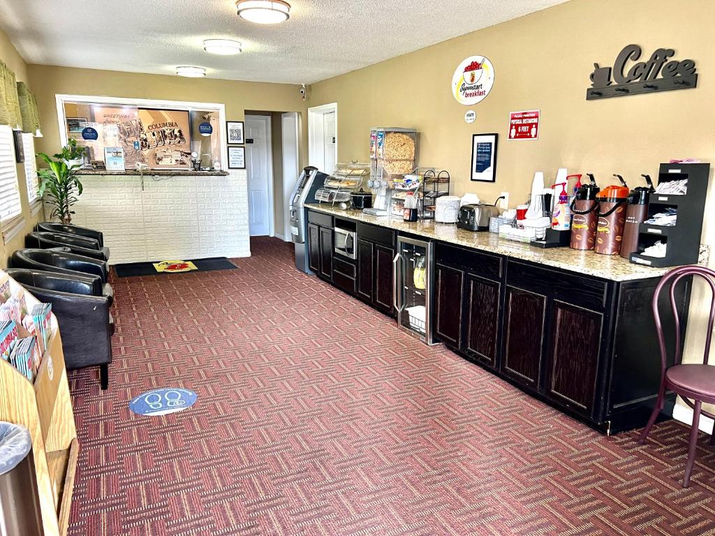 Super 8 by Wyndham Columbia/Ft. Jackson SC photo 3