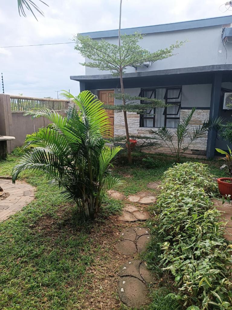 Shalakwe Hills-Inn B&B Kasane photo 1