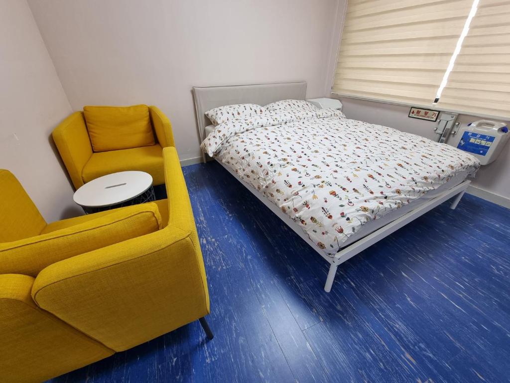Bluehum Guest house photo 4