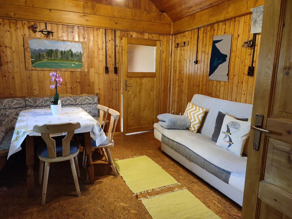 Beehive cabin on a farm photo 2