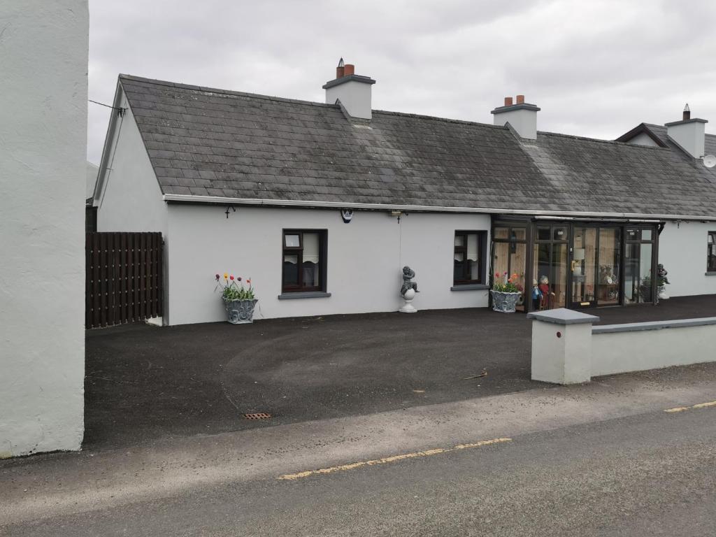 Sheila's Cottage Ballyheigue photo 4