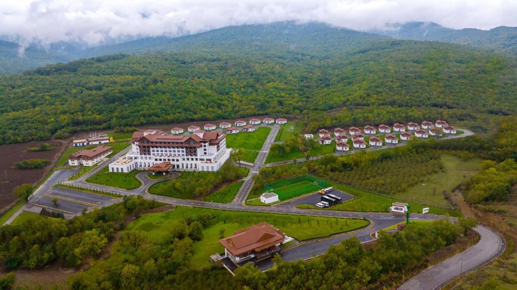 Shabran Wellbeing Resort photo 1